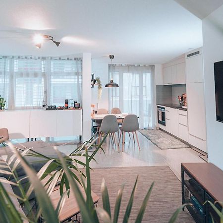 Central Apartment - Culture & Nightlife In One Visp Esterno foto